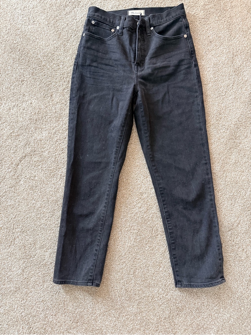 Madewell High-Rise Straight Jeans in Black Wash